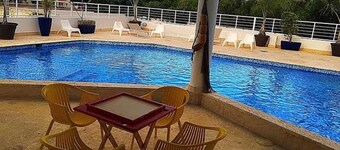 Beautiful Ocean View Apt. 503 A