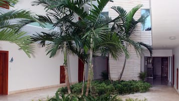 Enceinte de lâhĂ©bergement