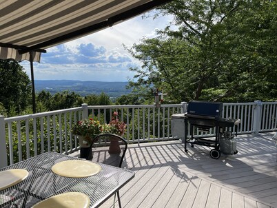 Superb Views  -- Sunsets, Mountains, Valley