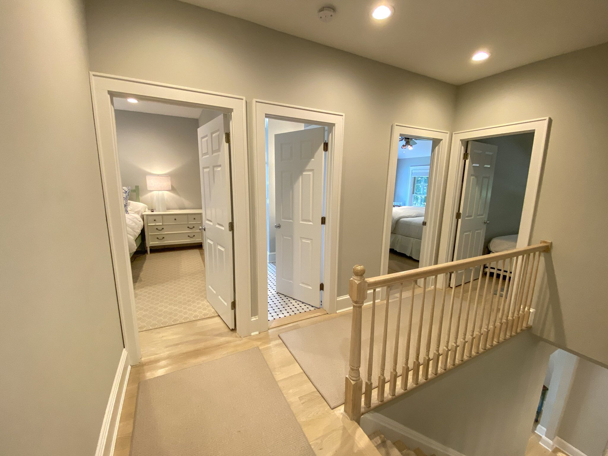 4 chambres, bureau, fer et planche à repasser, Wi-Fi gratuit