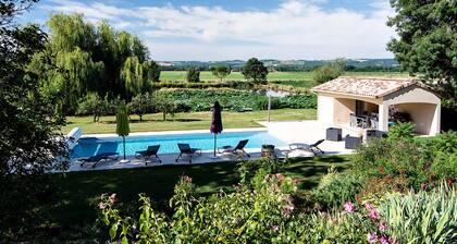 Le Pré du Roy, 4 star-rating, amazing, 40 min from Toulouse (11-12 people)