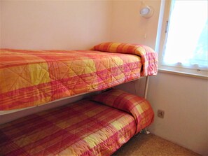 3 bedrooms