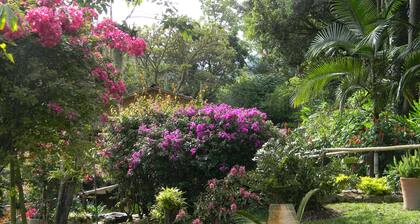 Beautiful Country Studio Minutes Away from Bogota