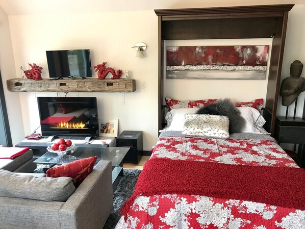 1 bedroom, iron/ironing board, WiFi, bed sheets - Peterborough Zen Retreat (Peterborough)