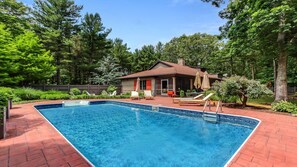 Piscine extérieure, piscine chauffée