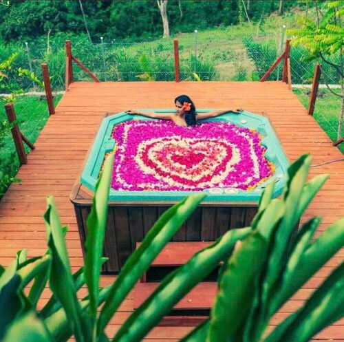 Eagle`s Base Cottage overlooking the Caribbean Sea