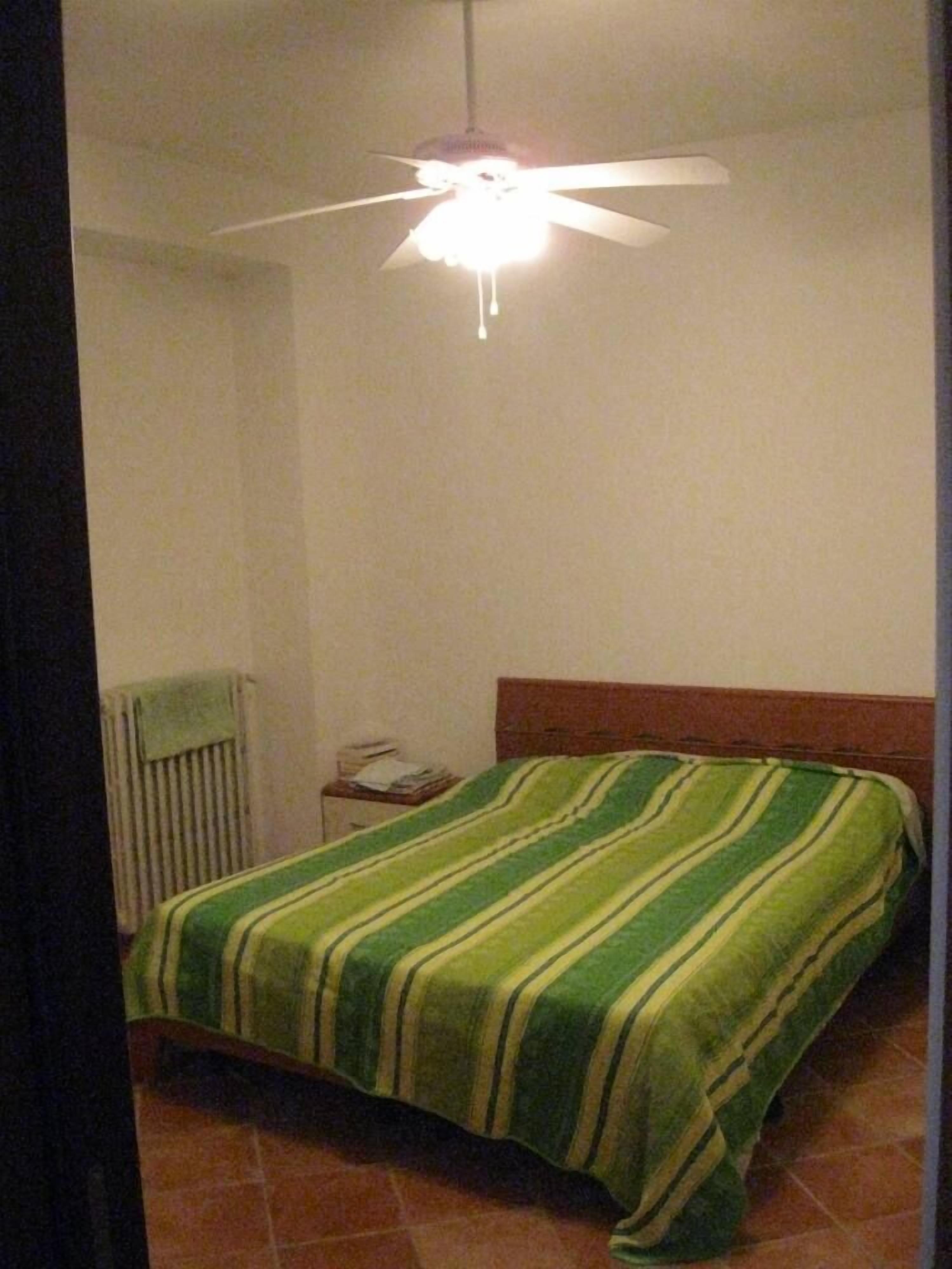 Zimmersafe, Bügeleisen/Bügelbrett, WLAN, Bettwäsche