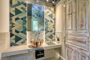 Combined shower/tub, hair dryer, towels - Residence with Private Pool - with Panoramic View, Art Blue Villas (Lefkada)