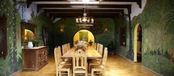 Villa Loma Sol - a Luxurious Hacienda surrounded by Nature