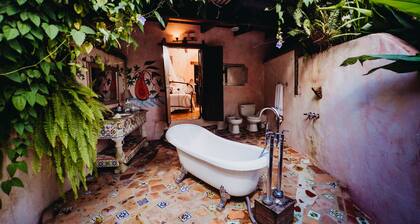 Villa Loma Sol - a Luxurious Hacienda surrounded by Nature