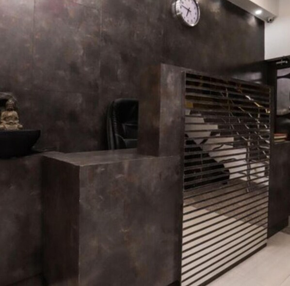 Reception - Hotel Vista (Noida)