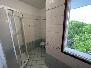 Een douche, een bidet