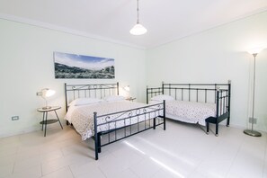 2 camere, ferro/asse da stiro, Wi-Fi