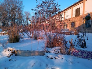Property grounds - Family Vacations Right on the Lake - Apartment 2 - Small but Cozy (Behren-Lübchin)