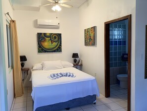 1 chambre, fer et planche à repasser, Wi-Fi gratuit, draps fournis
