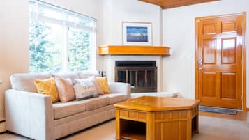 Smart TV, lareira, Netflix, Hulu