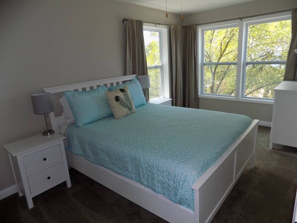 7 slaapkamers, wifi, beddengoed