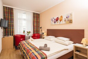 1 bedroom, iron/ironing board, free WiFi, bed sheets - Apartment 5 cozy colorful (Wien)