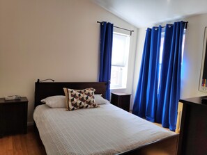 1 bedroom, desk, iron/ironing board, free WiFi