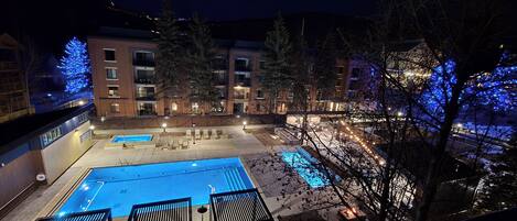 Udendørs pool, opvarmet pool