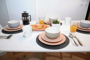 Breakfast meal