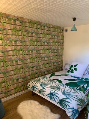 4 chambres, fer et planche à repasser, Wi-Fi, literie fournie