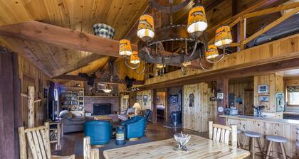 Elk Hills Haven Cabin