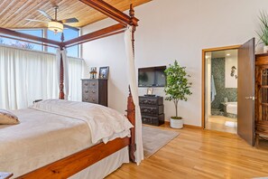 2 habitaciones, escritorio, tabla de planchar con plancha y wifi gratis 