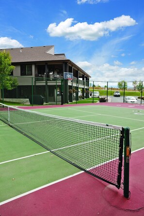 Sportplatz