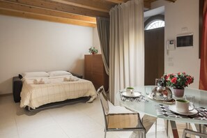 2 camere, ferro/asse da stiro, Wi-Fi, lenzuola
