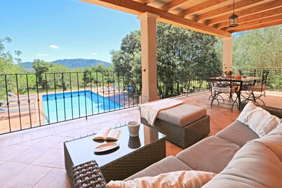 Sa Sort de Can Moix: private swimming pool, tranquility, terraces, internet