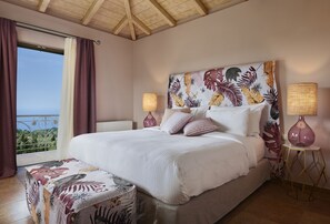 2 bedrooms, iron/ironing board, free WiFi, bed sheets - Deluxe Villa With Private Pool - with Panoramic View, Art Blue Villas (Lefkada)