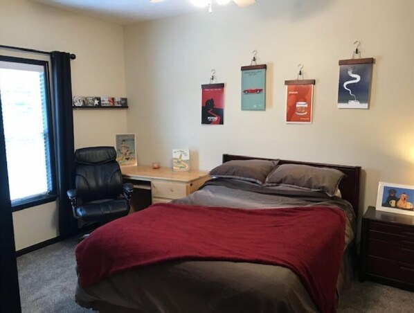 2 bedrooms, WiFi, bed sheets - Auburn Gameday condo (Auburn)
