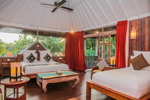 4 chambres, fer et planche à repasser, lit parapluie, Wi-Fi gratuit