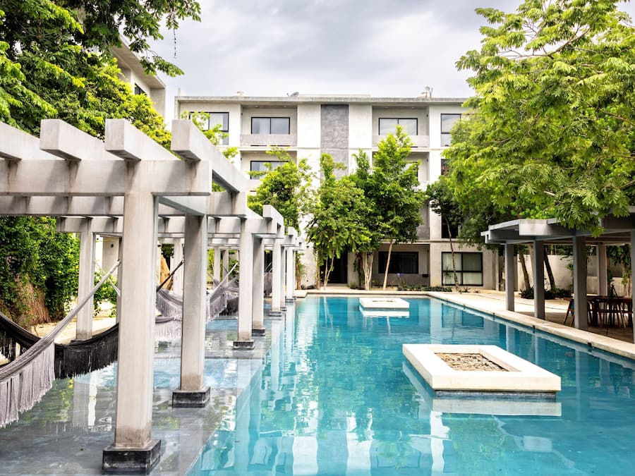 Suíte família, vista para a piscina | Cortinas blackout, Wi-Fi de cortesia, roupa de cama