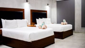 Cortinas blackout, wifi gratis y ropa de cama