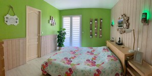 3 bedrooms, desk, iron/ironing board, cots/infant beds - Beautiful house in a lovely and calm area (Andernos-les-Bains)