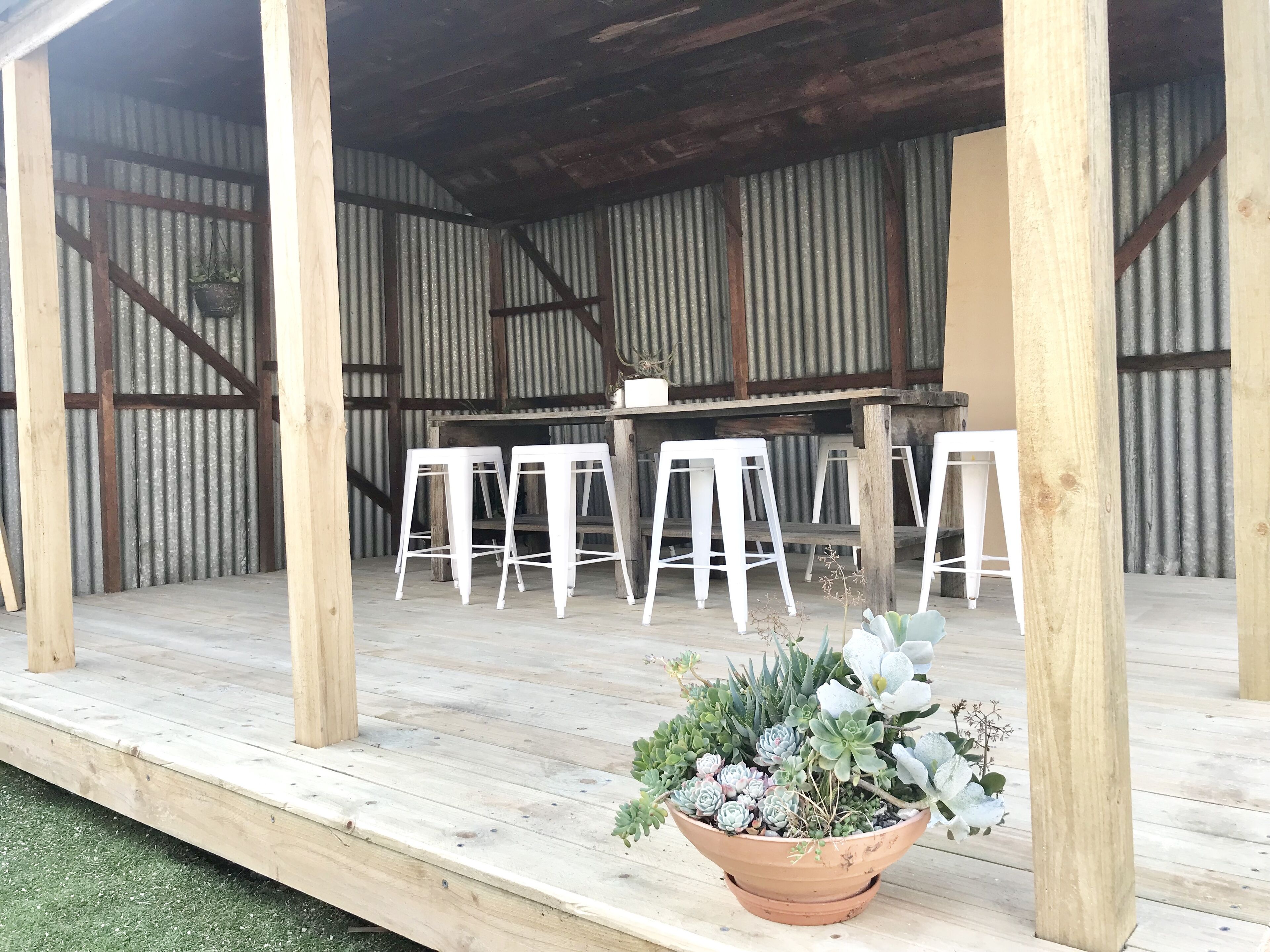 D114 Victorian Home Stay-close to city — image 18