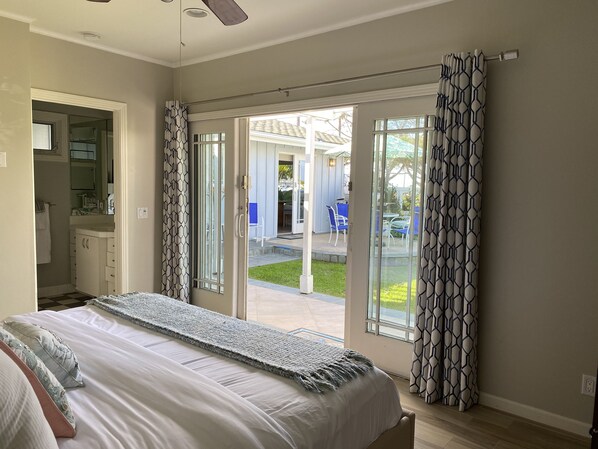 5 habitaciones, tabla de planchar con plancha, wifi y ropa de cama