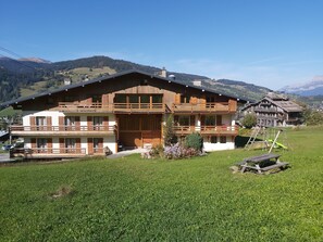Exterior - Ski in ski out Apartment Crocus, your holidays rental in MEGEVE, 4/6 p (Megève)