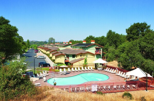 Utomhuspool