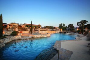 Piscina all'aperto