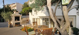 Beautiful 1 bedroom app, by beach