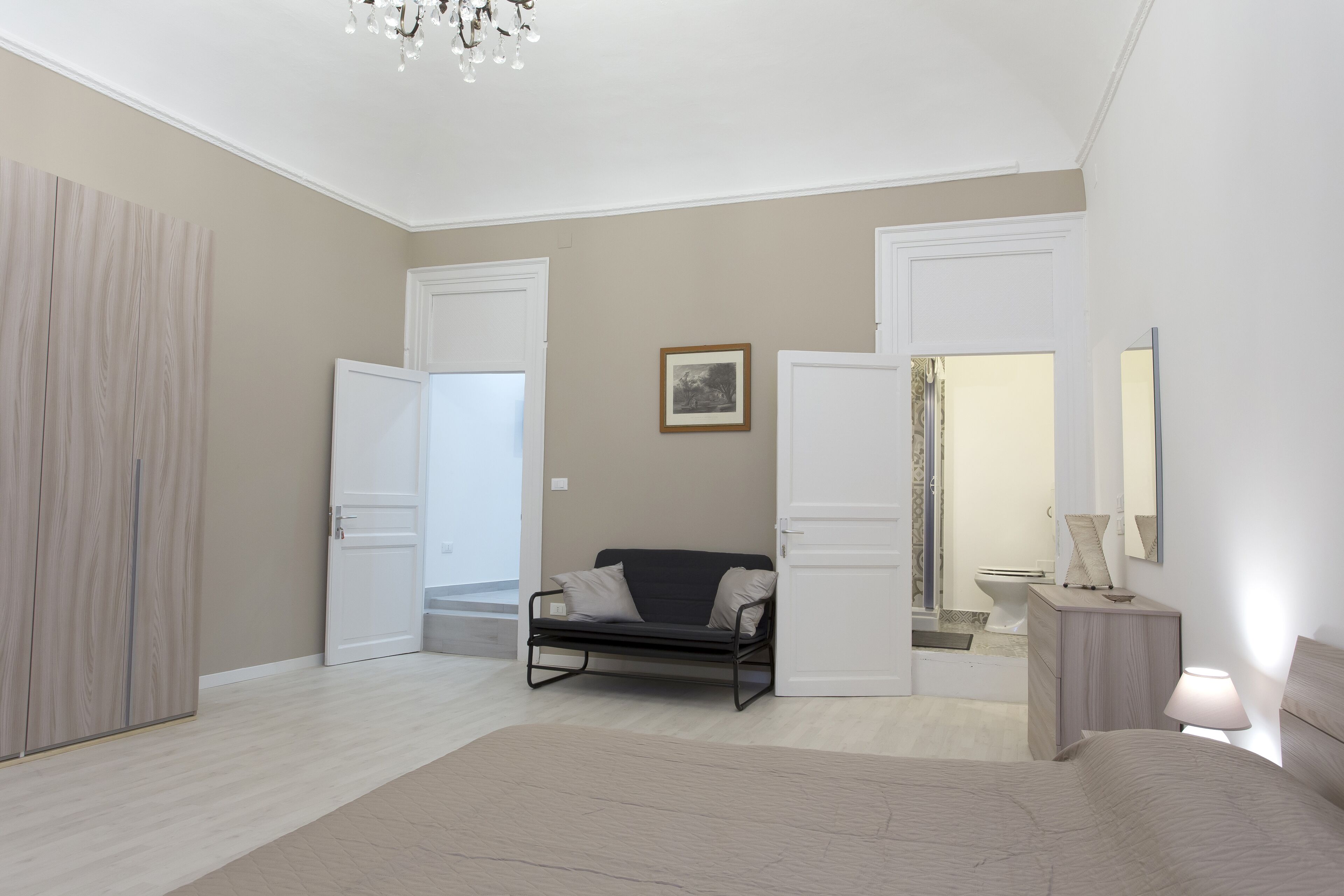 3 Schlafzimmer, Schreibtisch, Bügeleisen/Bügelbrett, kostenloses WLAN