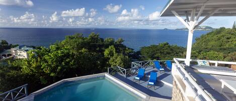 Alberca al aire libre