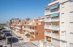 Imagen sin descripción, 4 de 28, botón