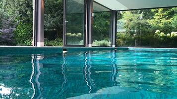 Piscine couverte, piscine chauffée