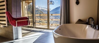 Mountaineer chalet - top location directly on the ski slope with a fantastic view