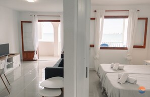 Iron/ironing board, free WiFi, bed sheets