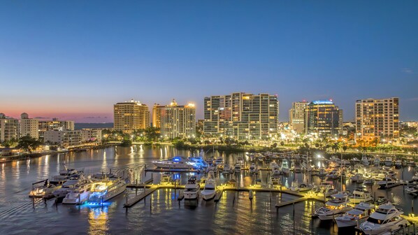 Marina/club náutico